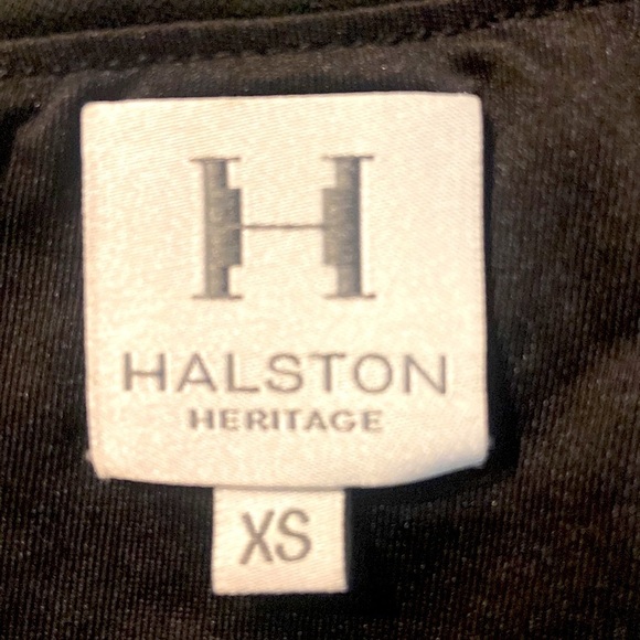 Halston Heritage Black Off-the-Shoulder Ruched Stretchy Lined Cocktail Dress - Picture 15 of 17